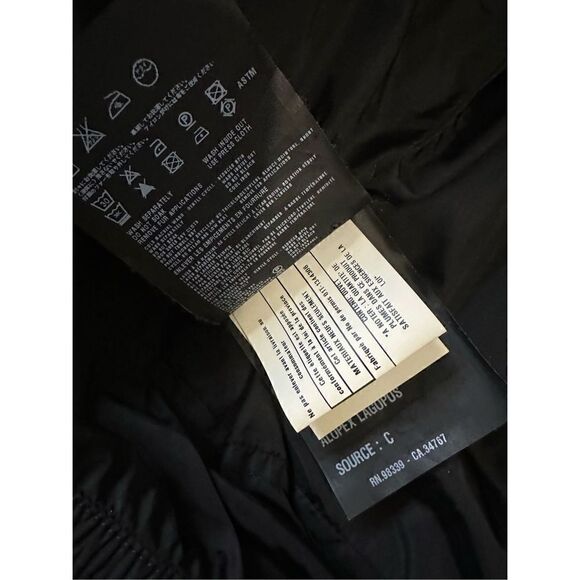 Prada fur trimmed hoodie down jacket size S - Picture 14 of 14